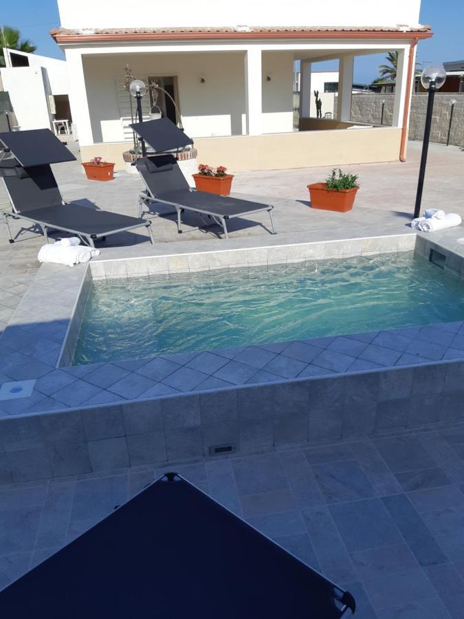 Fronte Mare Apartment Avola Exterior photo
