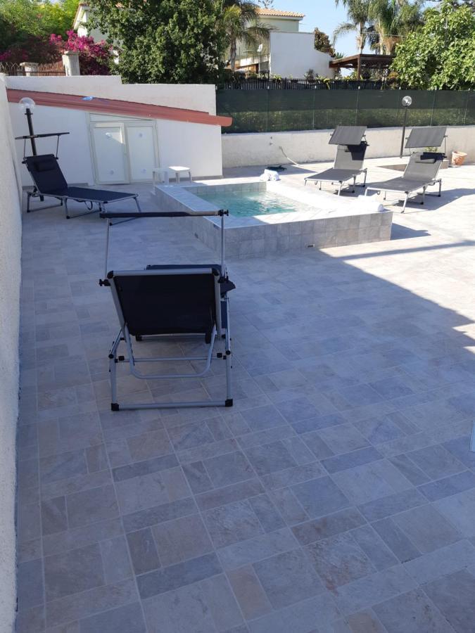 Fronte Mare Apartment Avola Exterior photo
